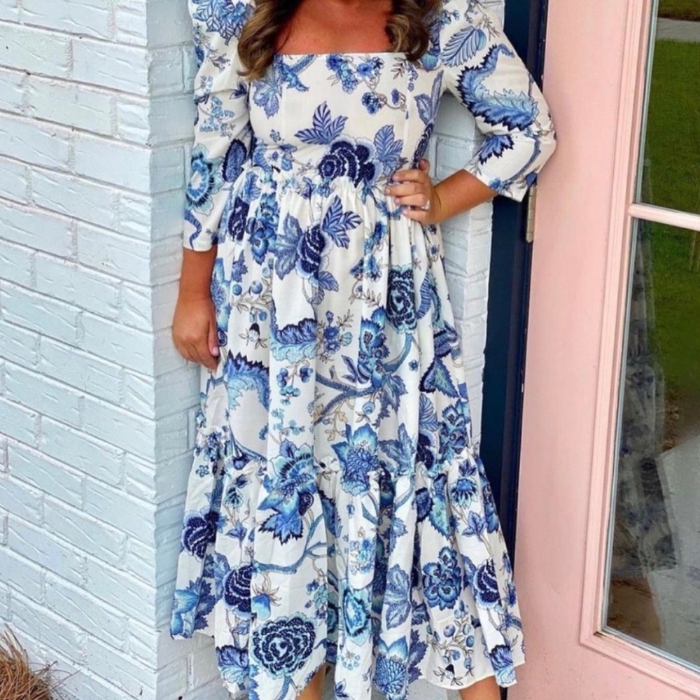 Mulberry and King square neck dress